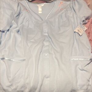 Ladonna sleepwear Light Blue Button-Up nightgown NWT size XL